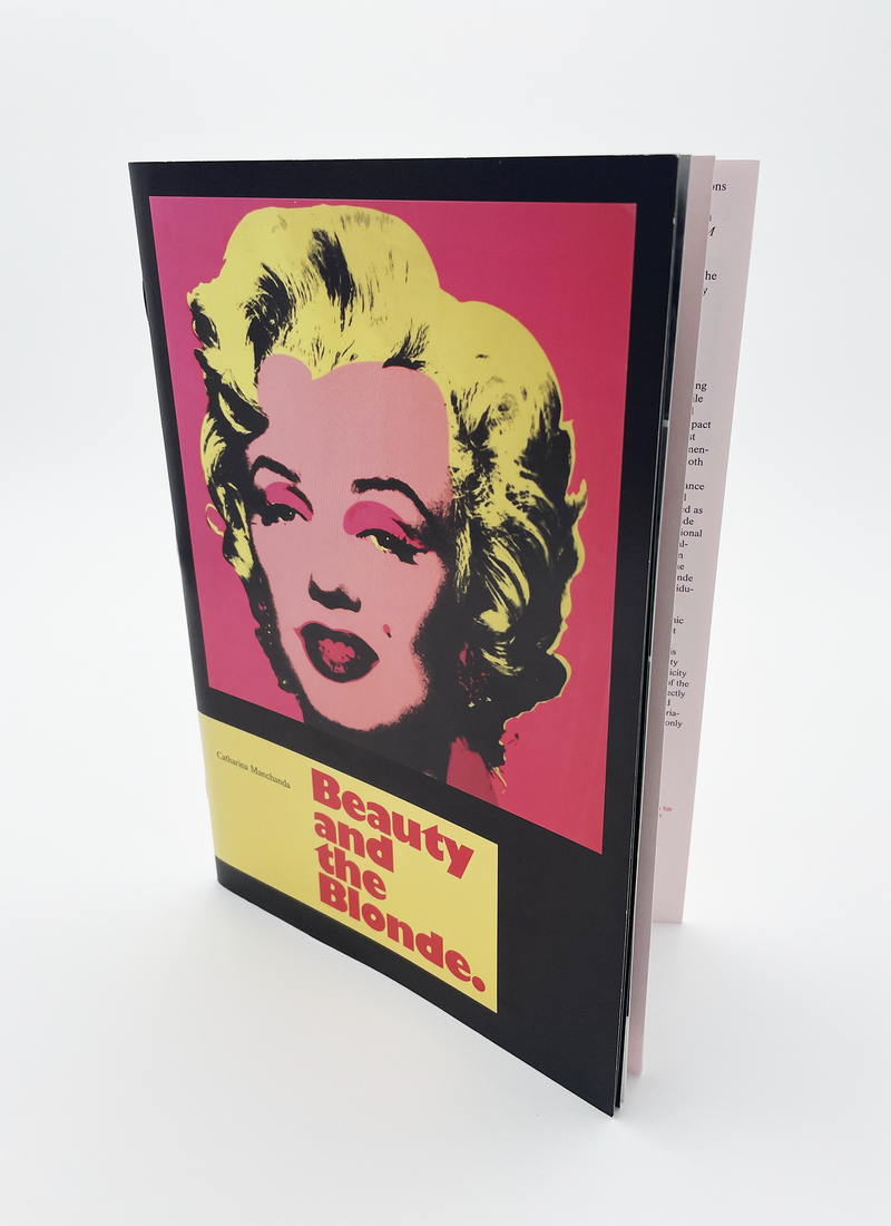 Brochure cover of "Beauty and the Blonde"
